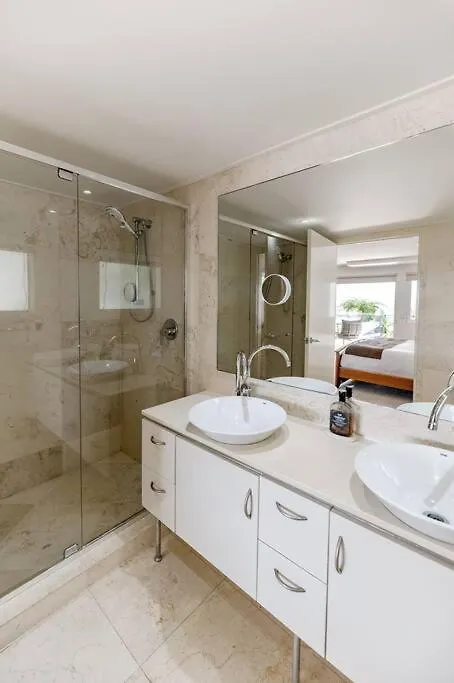 Apartment Stunning Sea Vue - Blue Views Over Laguna Bay Noosa Heads