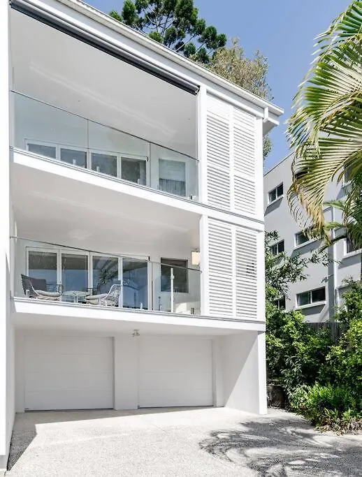 Stunning Sea Vue - Blue Views Over Laguna Bay Noosa Heads Apartment