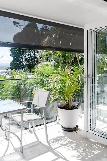 Stunning Sea Vue - Blue Views Over Laguna Bay Noosa Heads