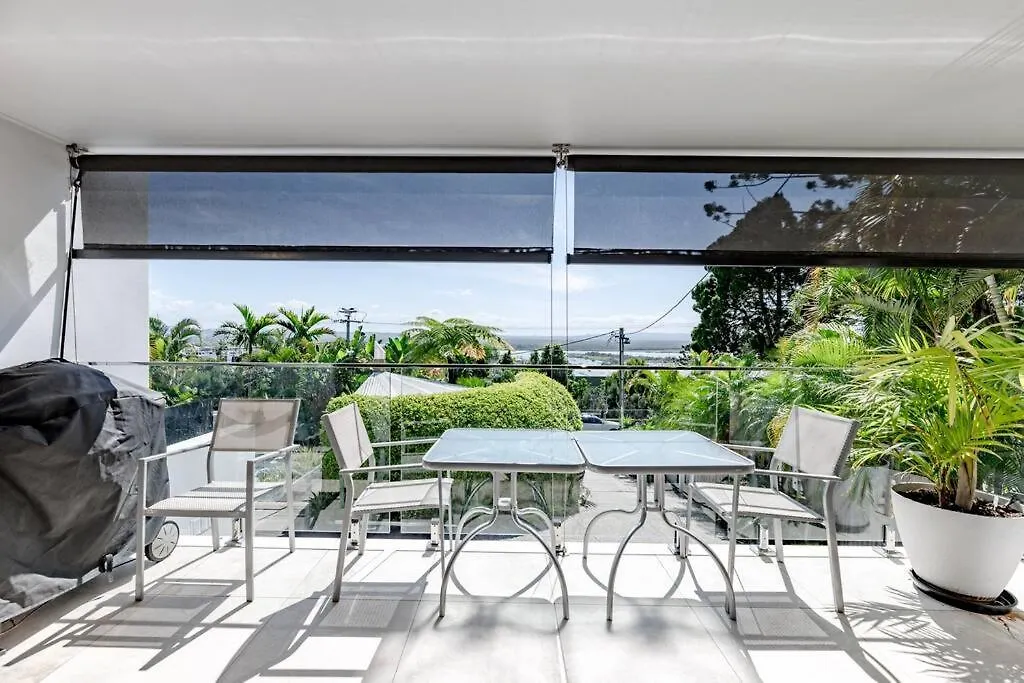Stunning Sea Vue - Blue Views Over Laguna Bay Noosa Heads